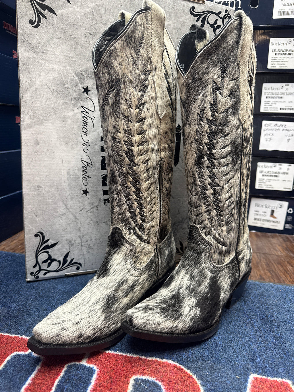 Sam's Cowhide Western Boots | Campos Boots — Dumas, TX